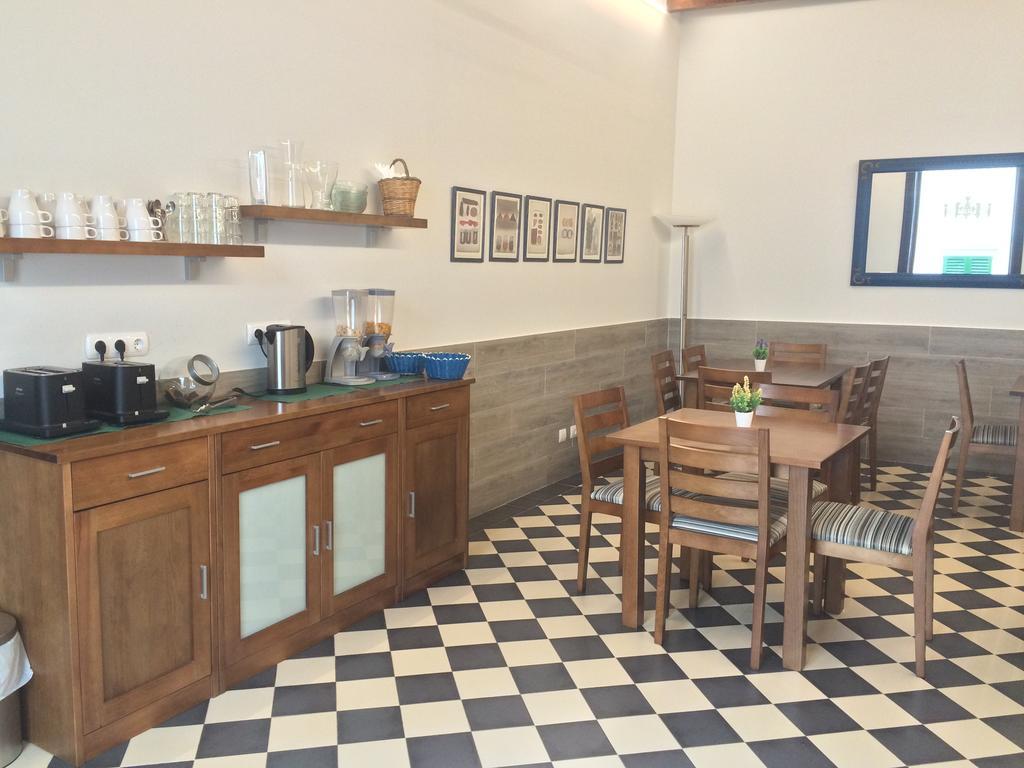 Hostal Ritzi Palma di Maiorca Esterno foto